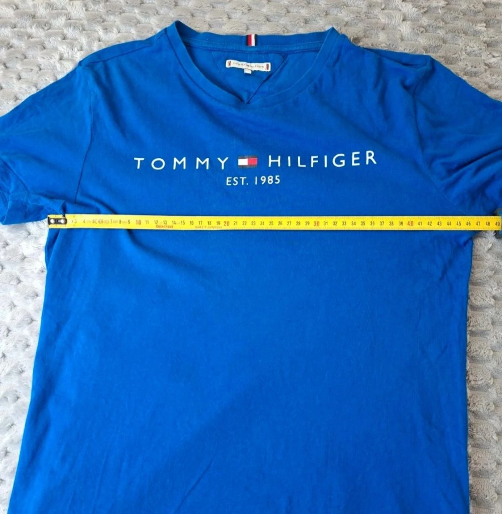 TOMMY HILFIGER Classic Blue Retro Y2K Style T-Shirt from the 2000s – photo 10